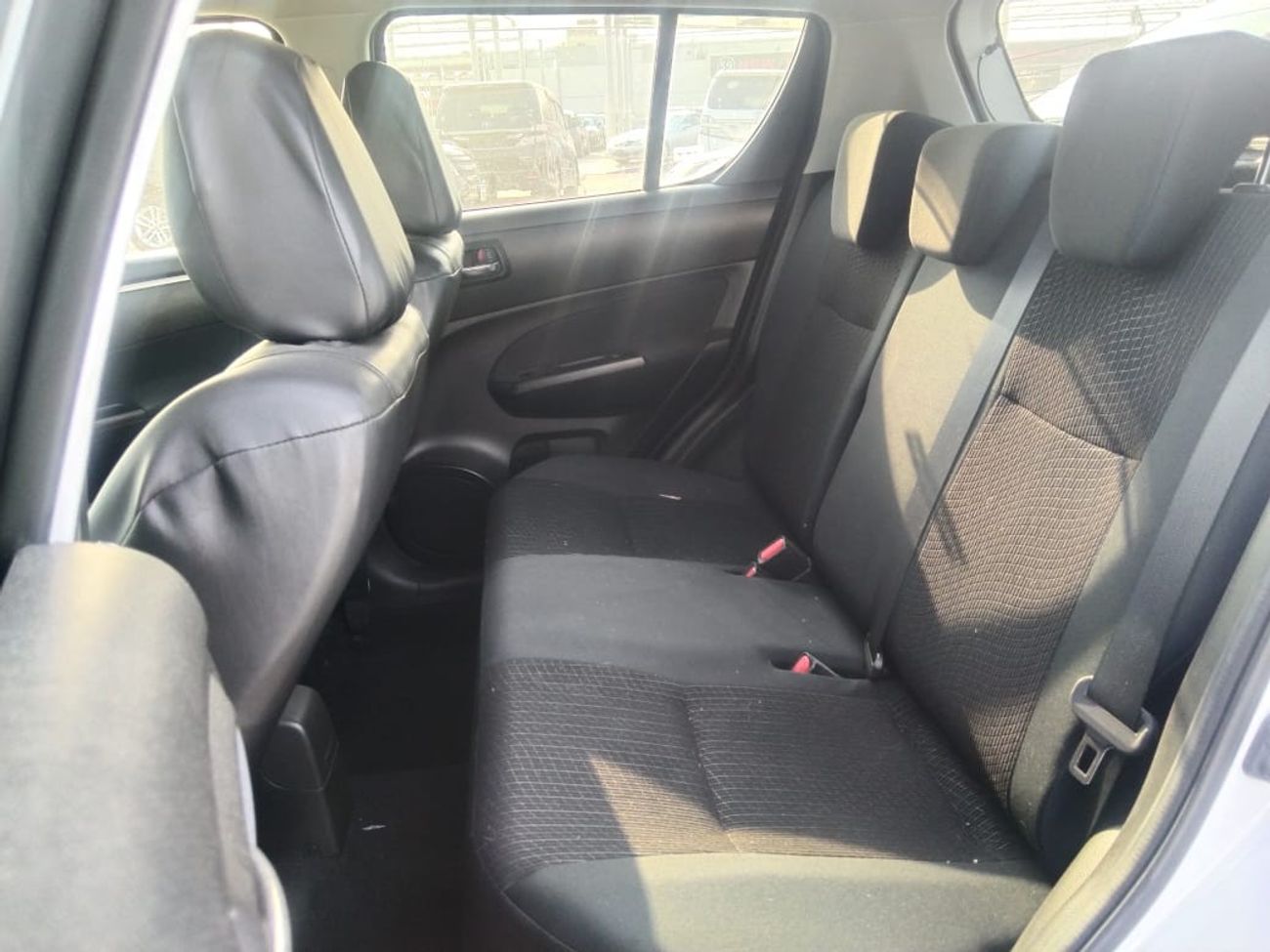 Suzuki Swift SUZUKI SWIFT 2014