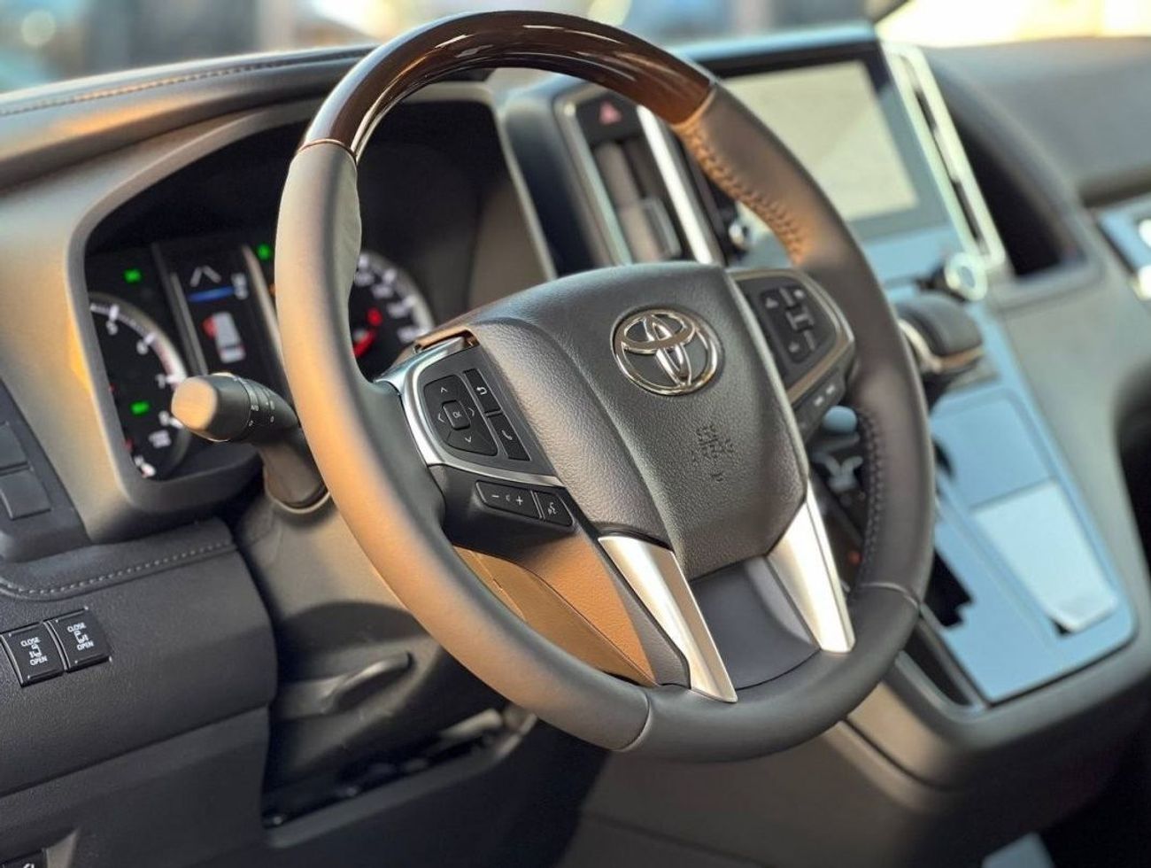 تويوتا جرافينا 3.5L V6 PTR A/T // 2024 // PREMIUM VIP FULL OPTION WITH RADAR , 360 CAMERA // SPECIAL OFFER // BY FO