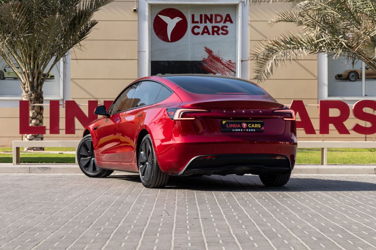 تسلا موديل 3