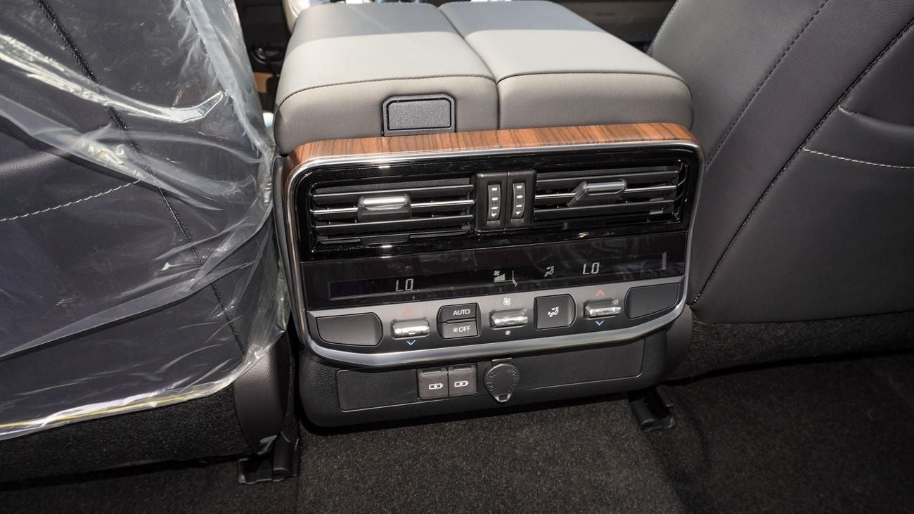 Toyota Land Cruiser VX 3.5L V6