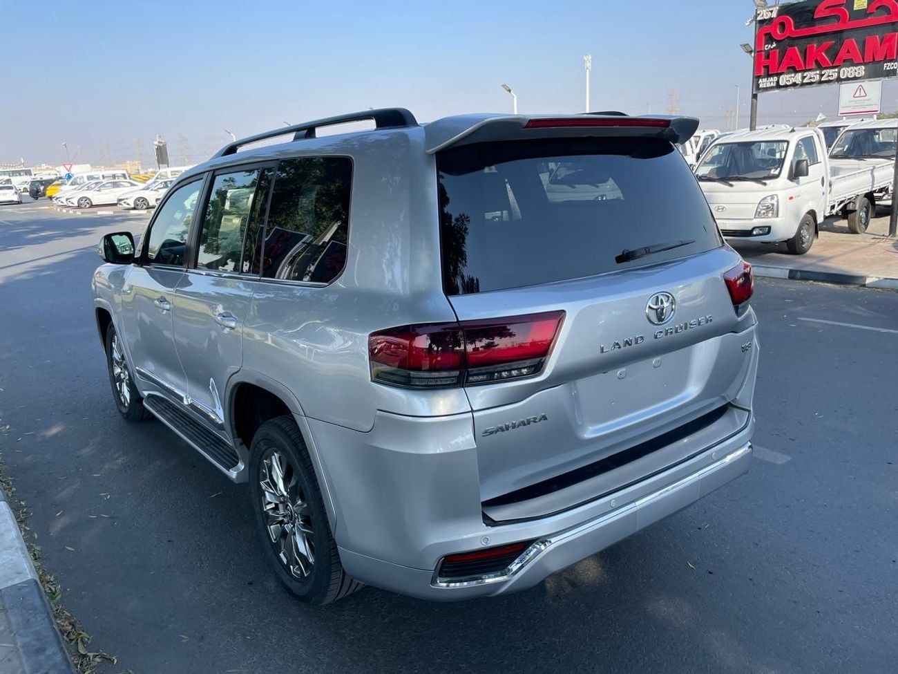 تويوتا لاند كروزر Diesel Engine Right Hand Drive 4.5 Liter Shape Modified To L C 300