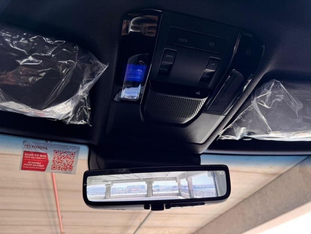 تويوتا برادو 2.4L PETROL LUXURY 2024