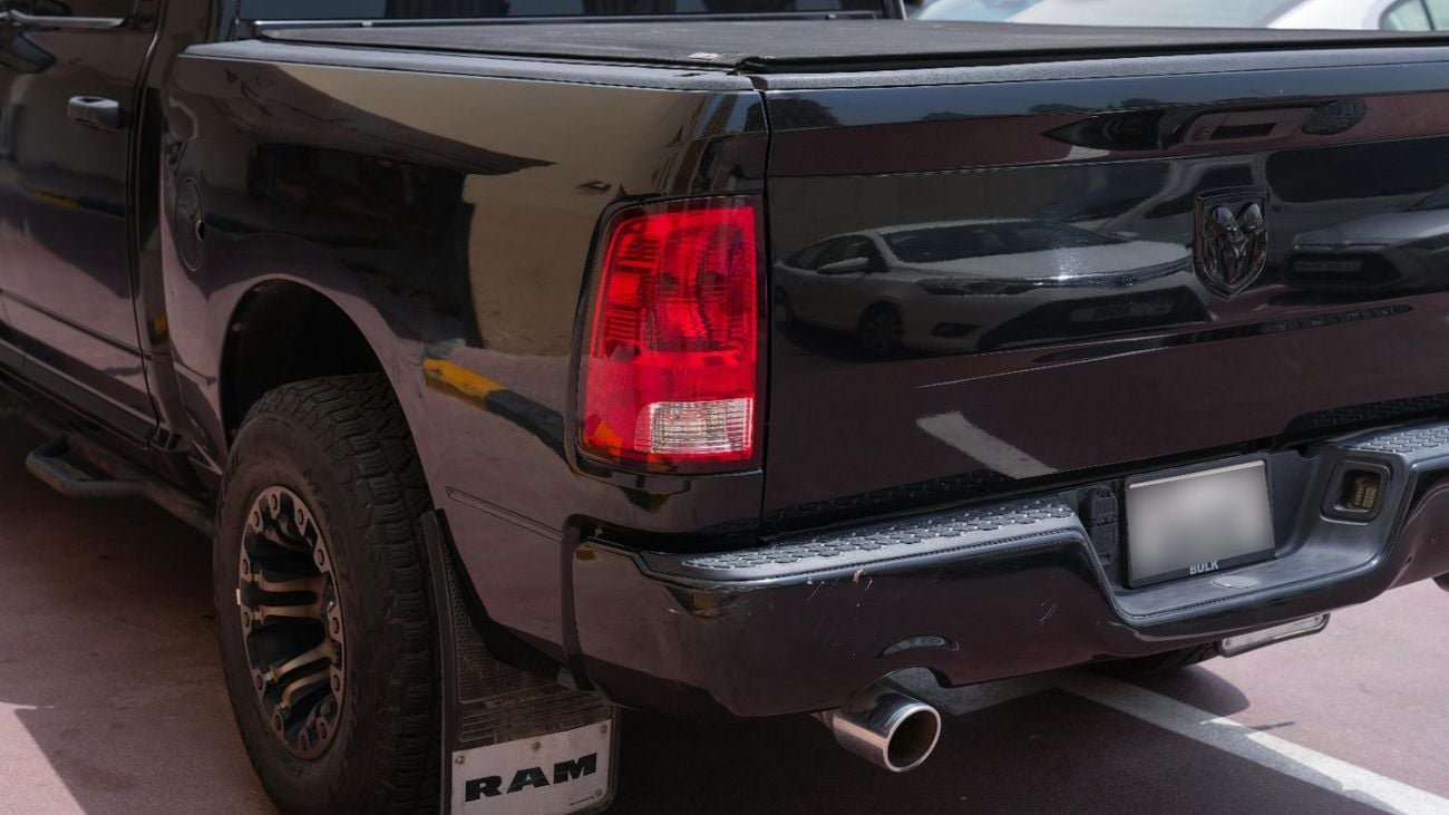 دودج RAM Dodge Ram 1500 SLT