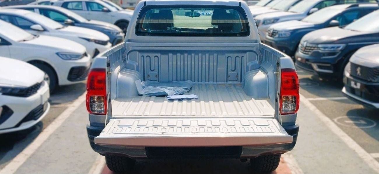 تويوتا هيلوكس Toyota Hilux 4x4 Manual 2.4L Diesel 2025YM