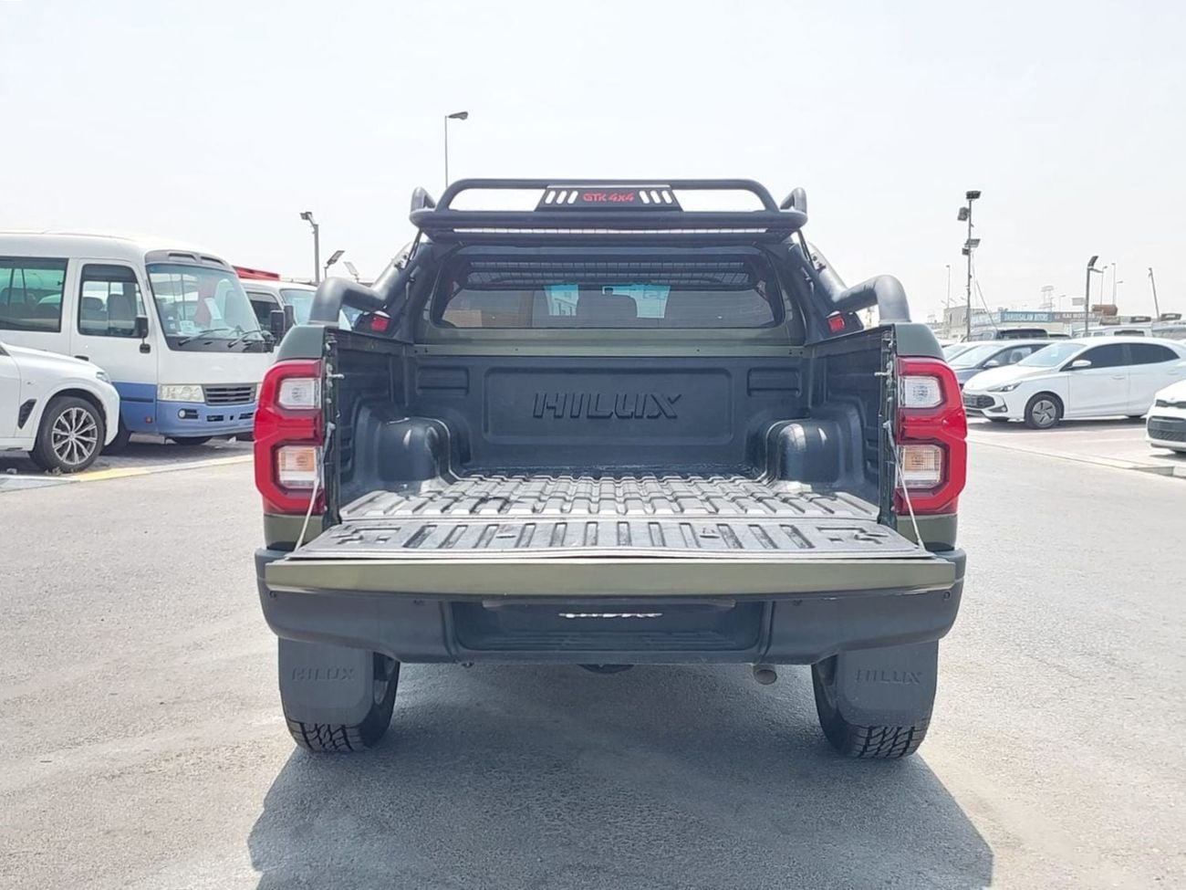 Toyota Hilux  (RAMADAN OFFER) TOYOTA HILUX PICKUP RHD 2023 MODEL 2.8 L DIESEL AUTOMATIC(PM91809)