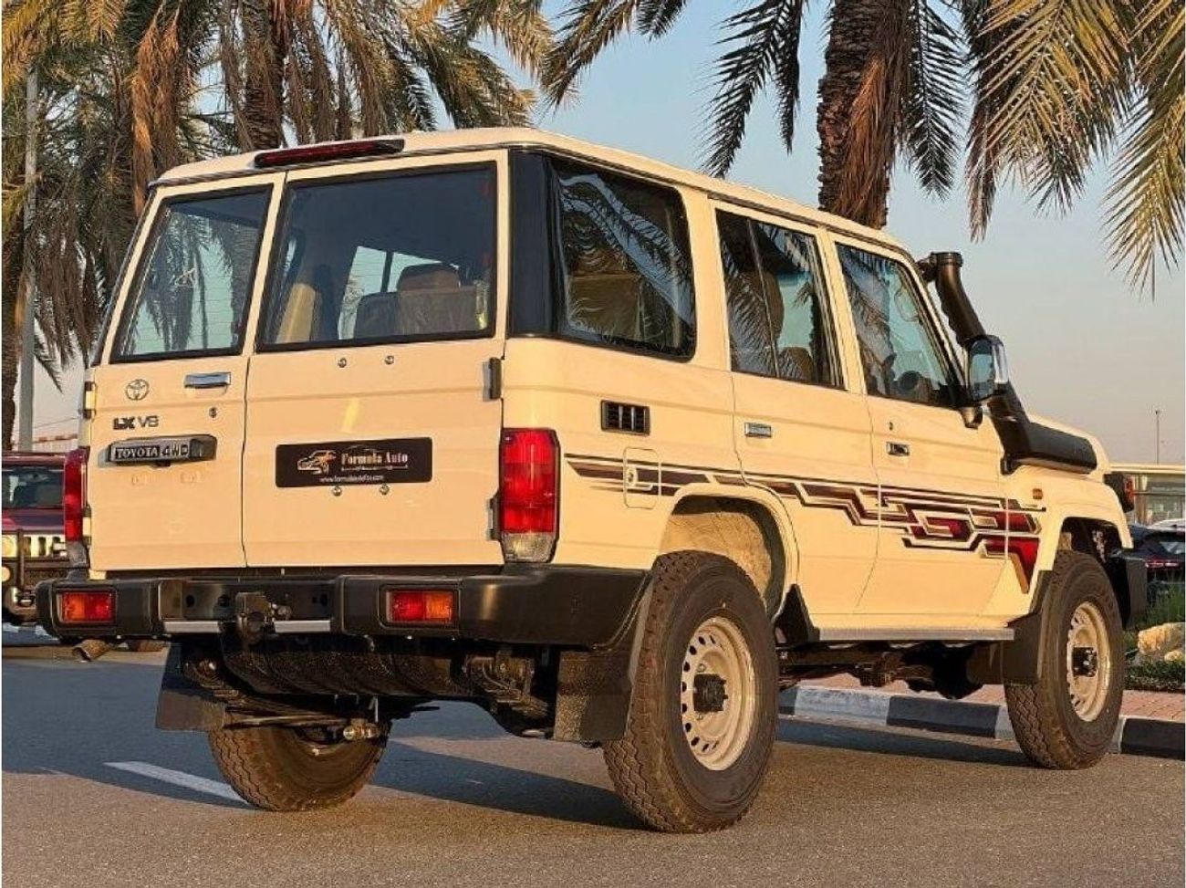 تويوتا لاند كروزر 70 LC76 4.5L V8 DSL M/T // 2024 // STANDER OPTION WITH BACK CAMERA , SNOOKER // SPECIAL OFFER // BY FOR