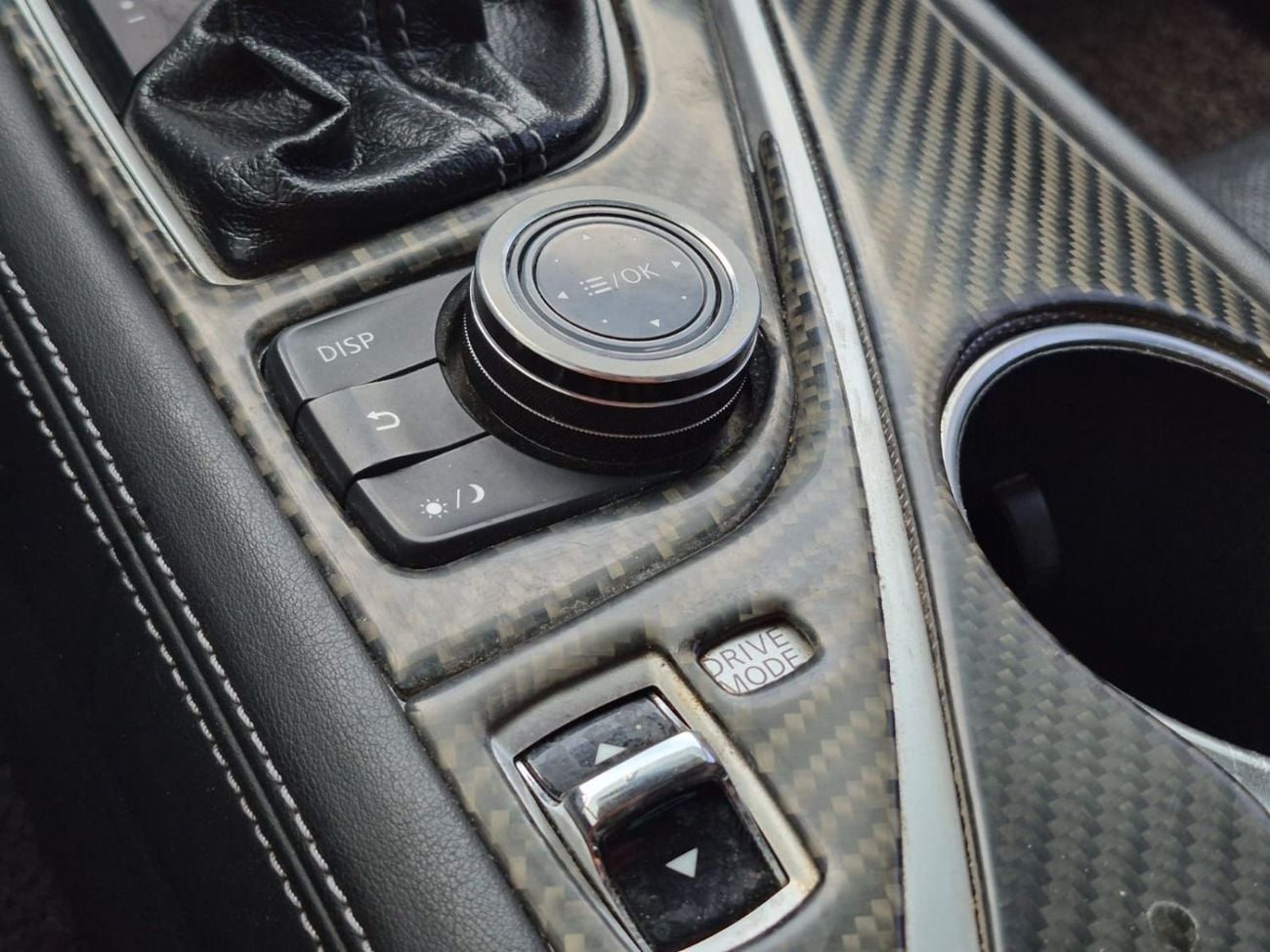 إنفينيتي Q50