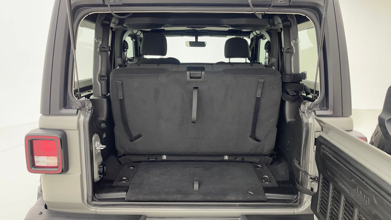 جيب رانجلر SPORT 3.6 | بدون دفعة مقدمة | اختبار القيادة في المنزل