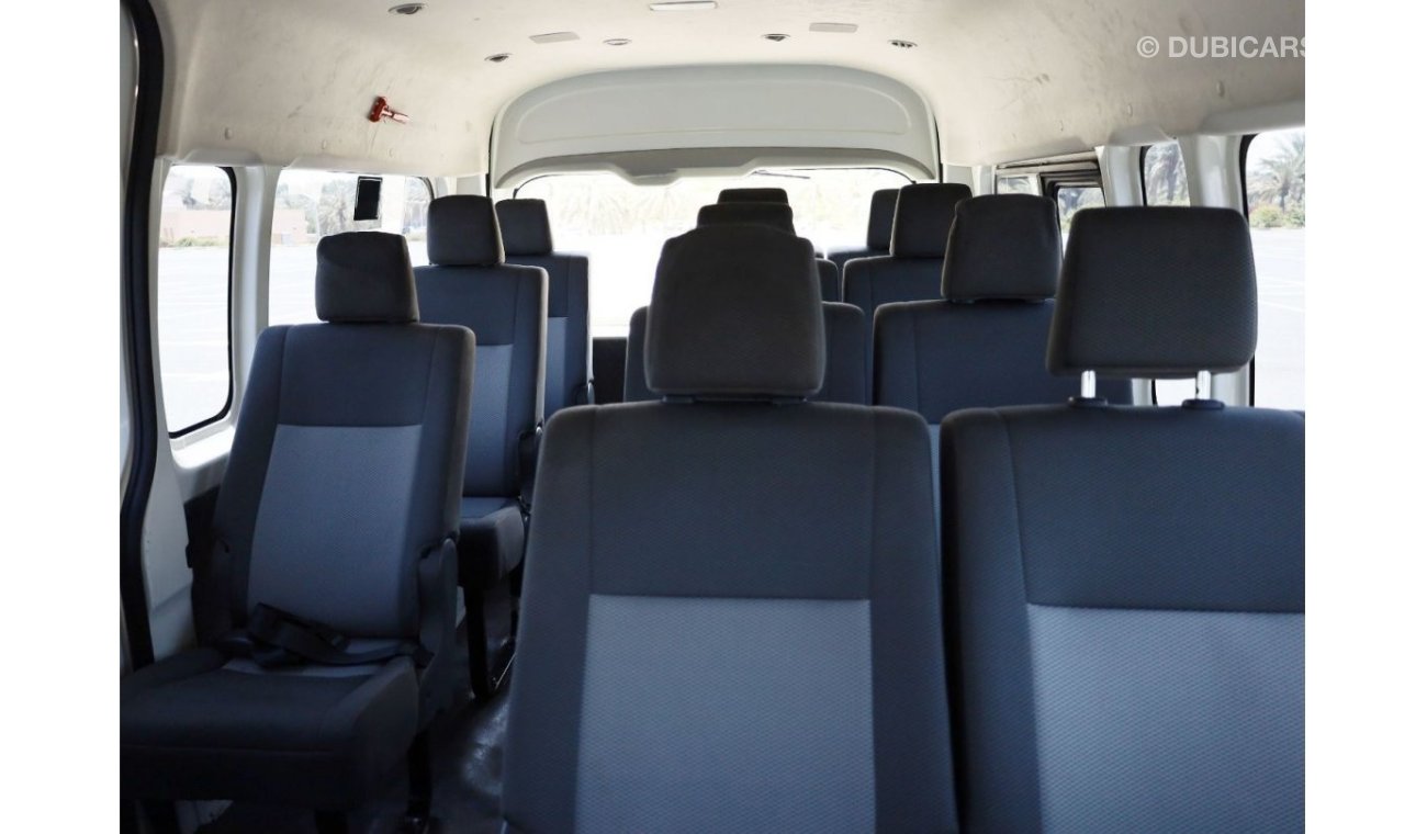 تويوتا هاياس Passenger Van V6 3.5L | 13 Seater | Excellent Condition | GCC Specs