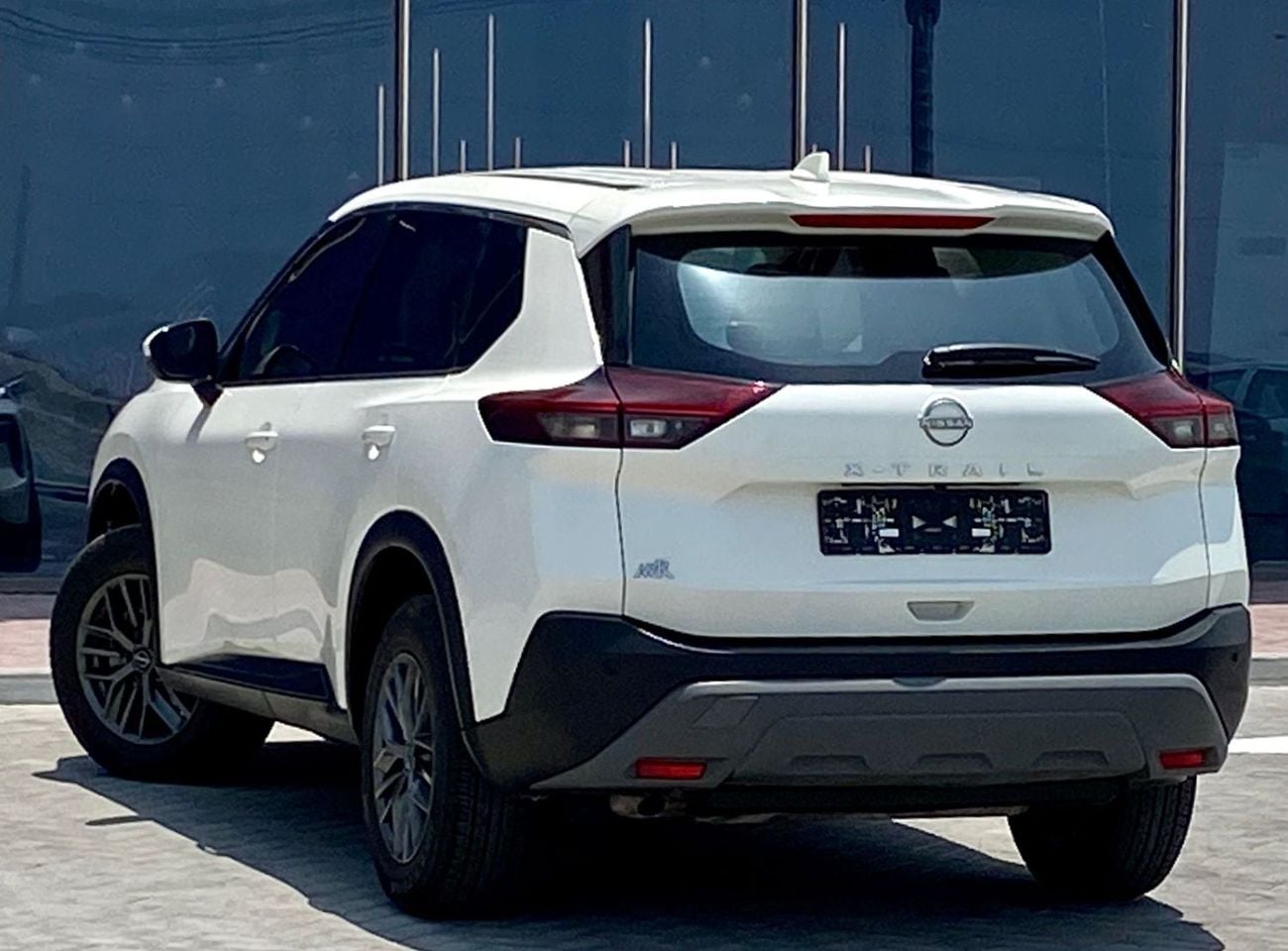 Nissan X Trail S 2.5L (169 HP) FWD (5 Seater) 825-Monthly l GCC l 1 Year Warranty l Agency History l  Cruise, Camer