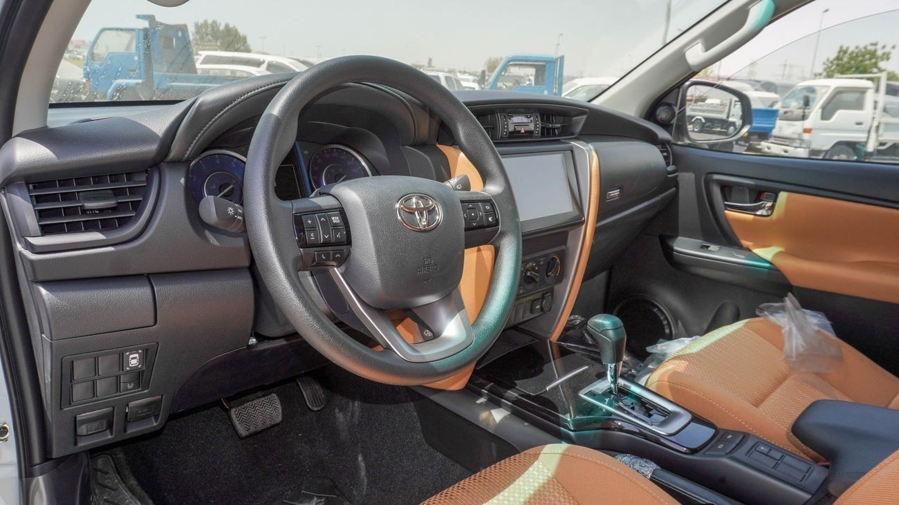 تويوتا فورتونر 2.7 L