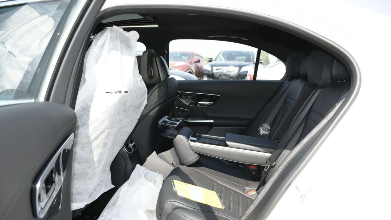 Mercedes-Benz C 200 MERCEDES BENZ C200L SPORTS EDITION - 2025YM