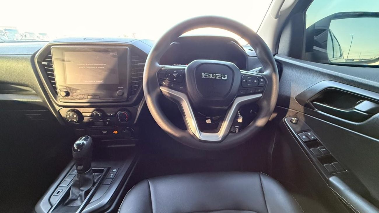 Isuzu D-MAX 2024 | 3.0L DIESEL | AT | RHD | CRUISE CONTROL | BOOT COVER | SPORTS BAR | STEERING CONTROL SWITCHES