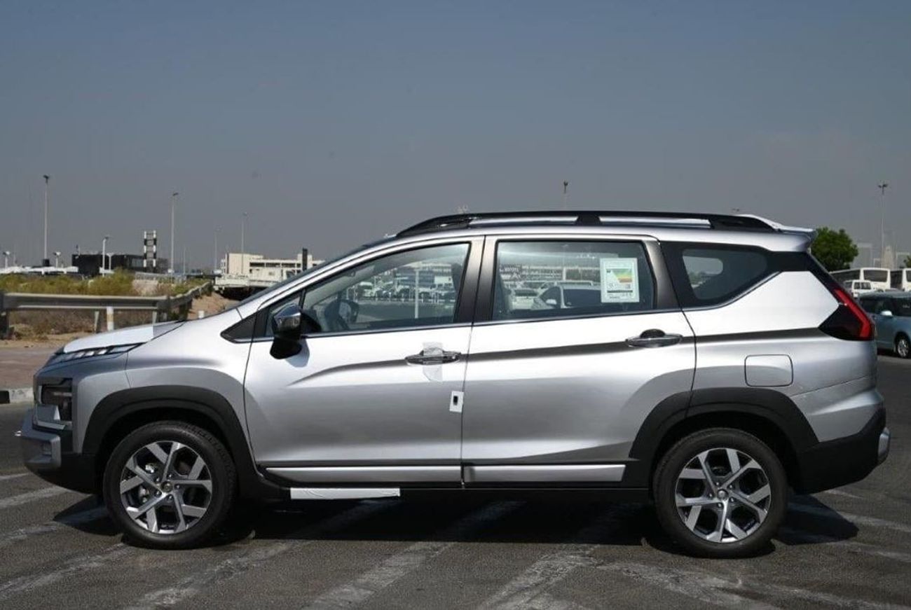 Mitsubishi Xpander 2025 MITSUBISHI XPANDER CROSS 1.5L PETROL  4X2 AT