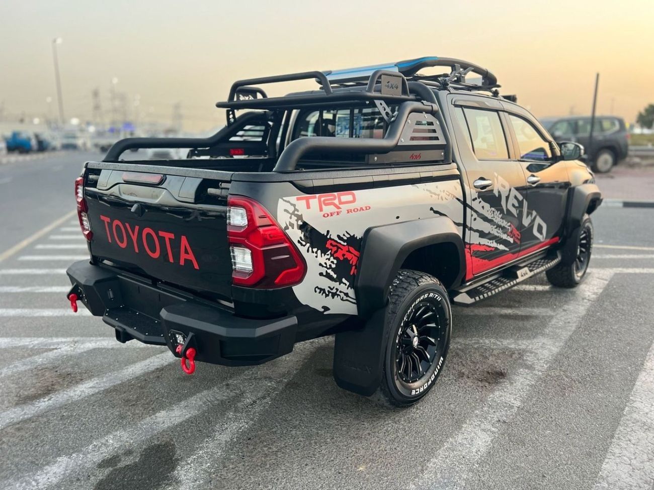 Toyota Hilux 2021 Toyota Hilux Revolution Edition – Fully Customized – 4x4 GCC Specs