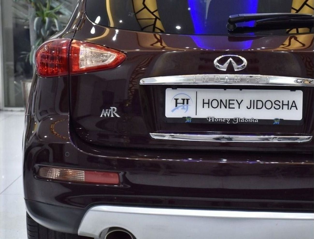 إنفينيتي QX50 EXCELLENT DEAL for our Infiniti QX50 ( 2017 Model ) in Burgundy Color GCC Specs