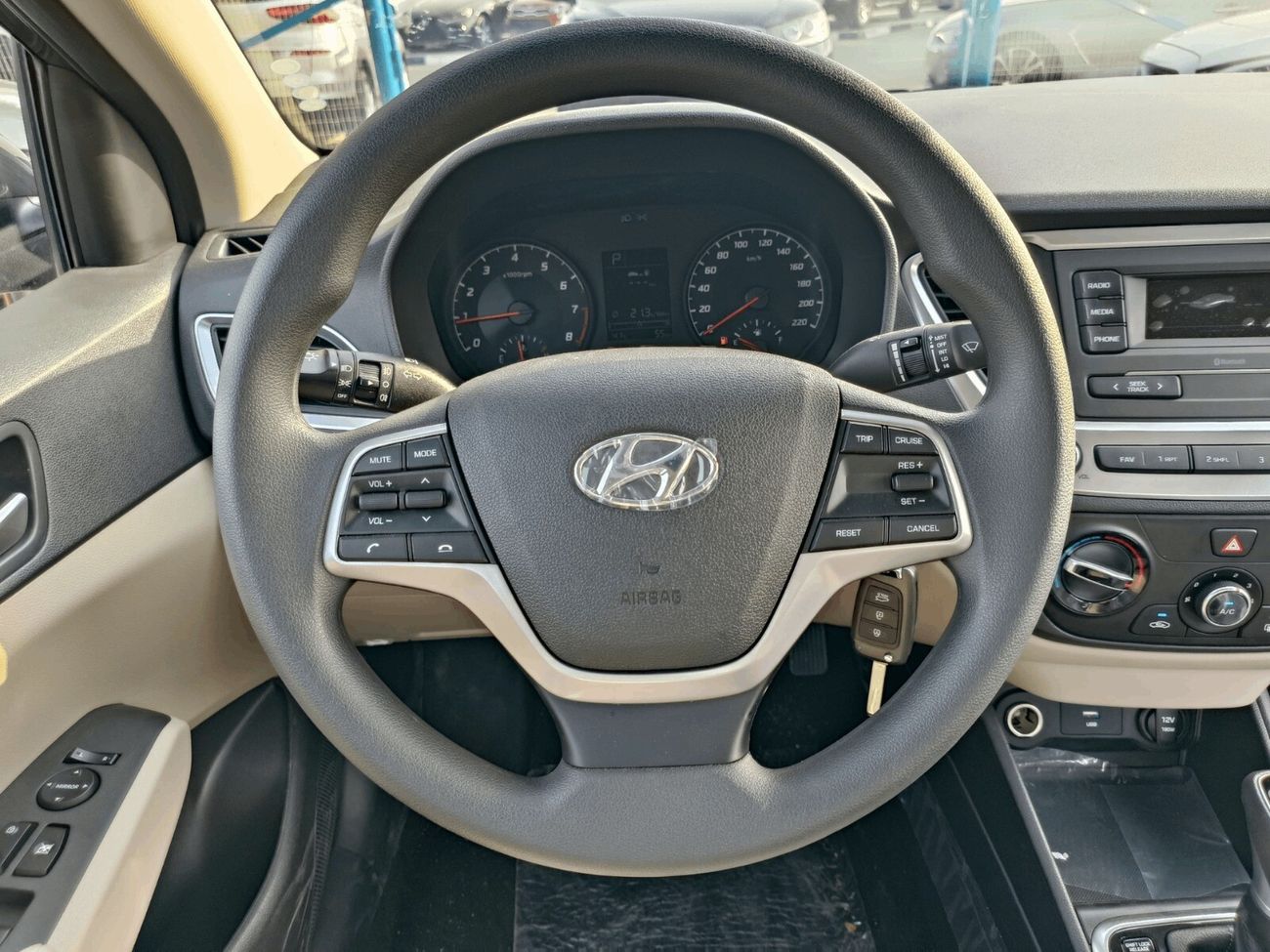 هيونداي أكسنت 1.6L / AVAILABLE FOR UAE/ BRAND NEW/ ALLOY RIMS