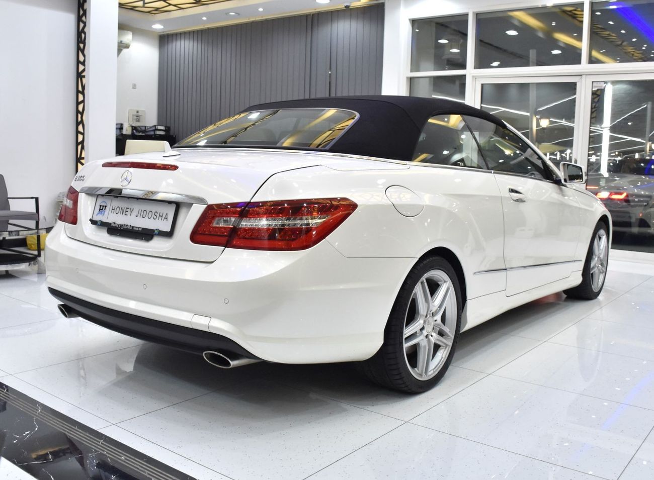 Mercedes-Benz E 350 EXCELLENT DEAL for our Mercedes Benz E350 Convertible ( 2013 Model ) in White Color Japanese Specs