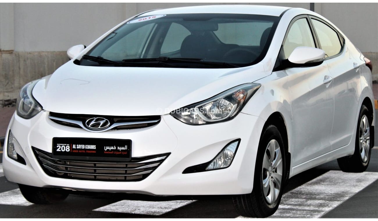 Hyundai Elantra Hyundai Elantra 2015 GCC 1.6 in excellent condition without accidents, very clean from inside and ou