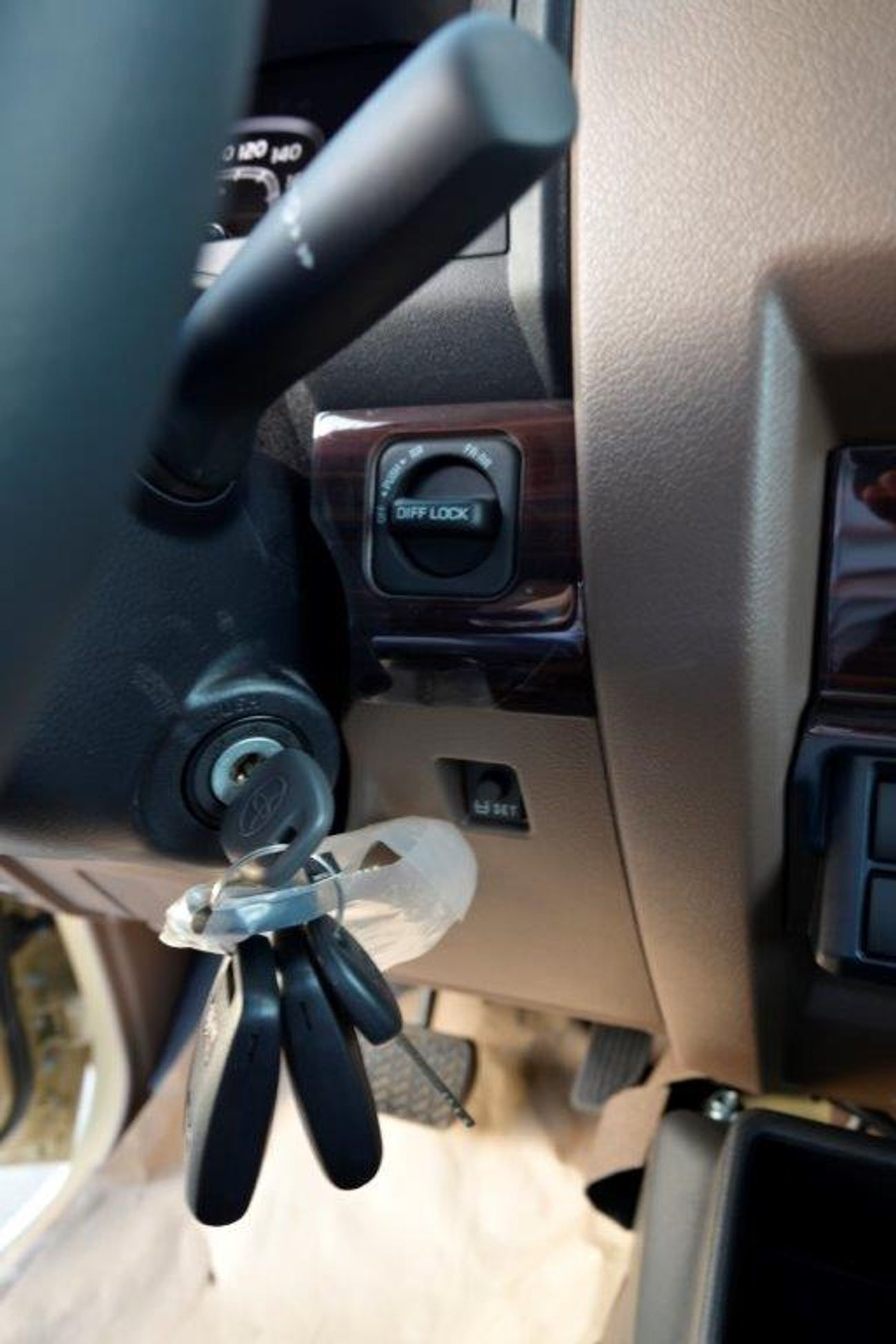 Toyota Land Cruiser Pick Up Single Cab 2.8L Diesel 4WD Automatic - Top Option