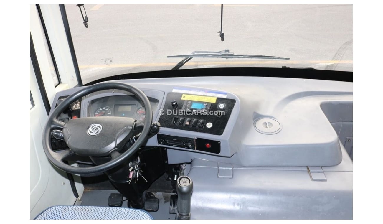 Ashok Leyland Falcon 2018 | OYSTER A/C 35 SEATER CAPACITY WITH GCC SPECS AND EXCELLENT CONDITION