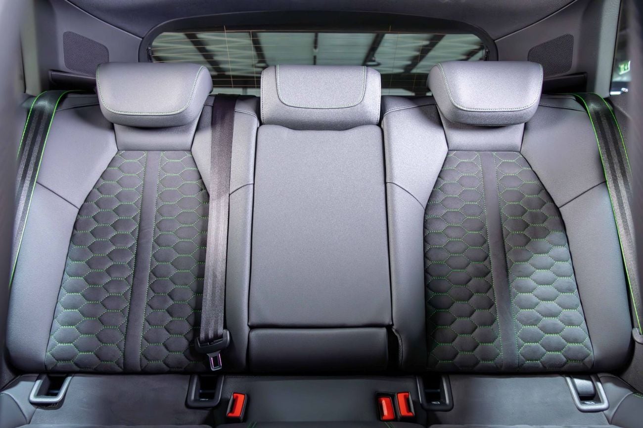 Audi RS3 TFSI quattro 2.5L Sportback Al Nabooda warranty Service Contract-Carbon RS Bucket Seats-Special Colo