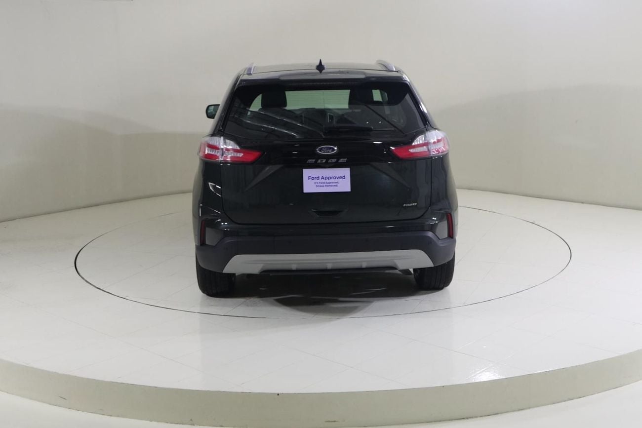 Ford Edge SEL123C | FREE Insurance + Registration / AL TAYER MOTORS AL QOUZ SHOWROOM