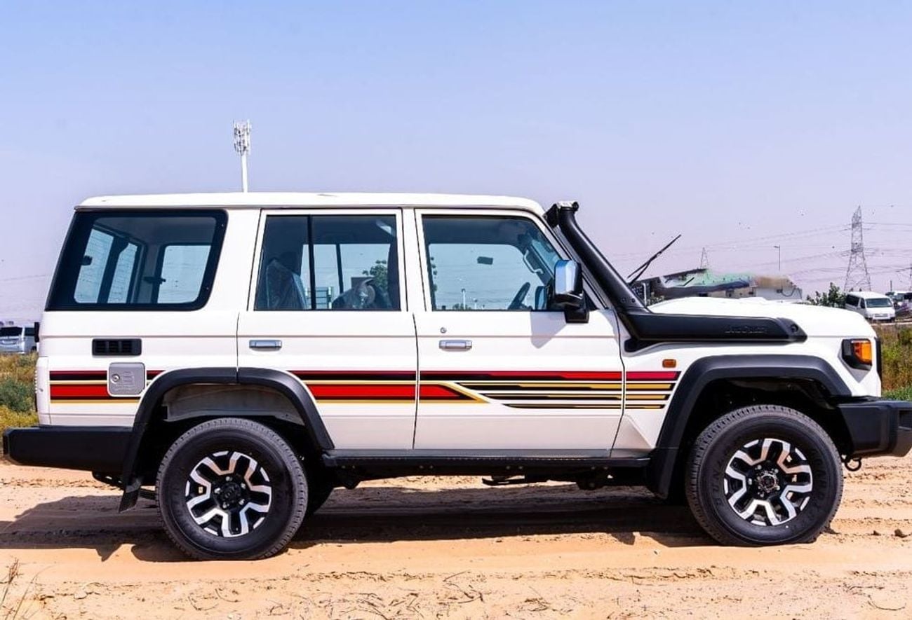 تويوتا لاند كروزر Toyota Land Cruiser 2026 70 Series 76 4.0L 4WD 5-door