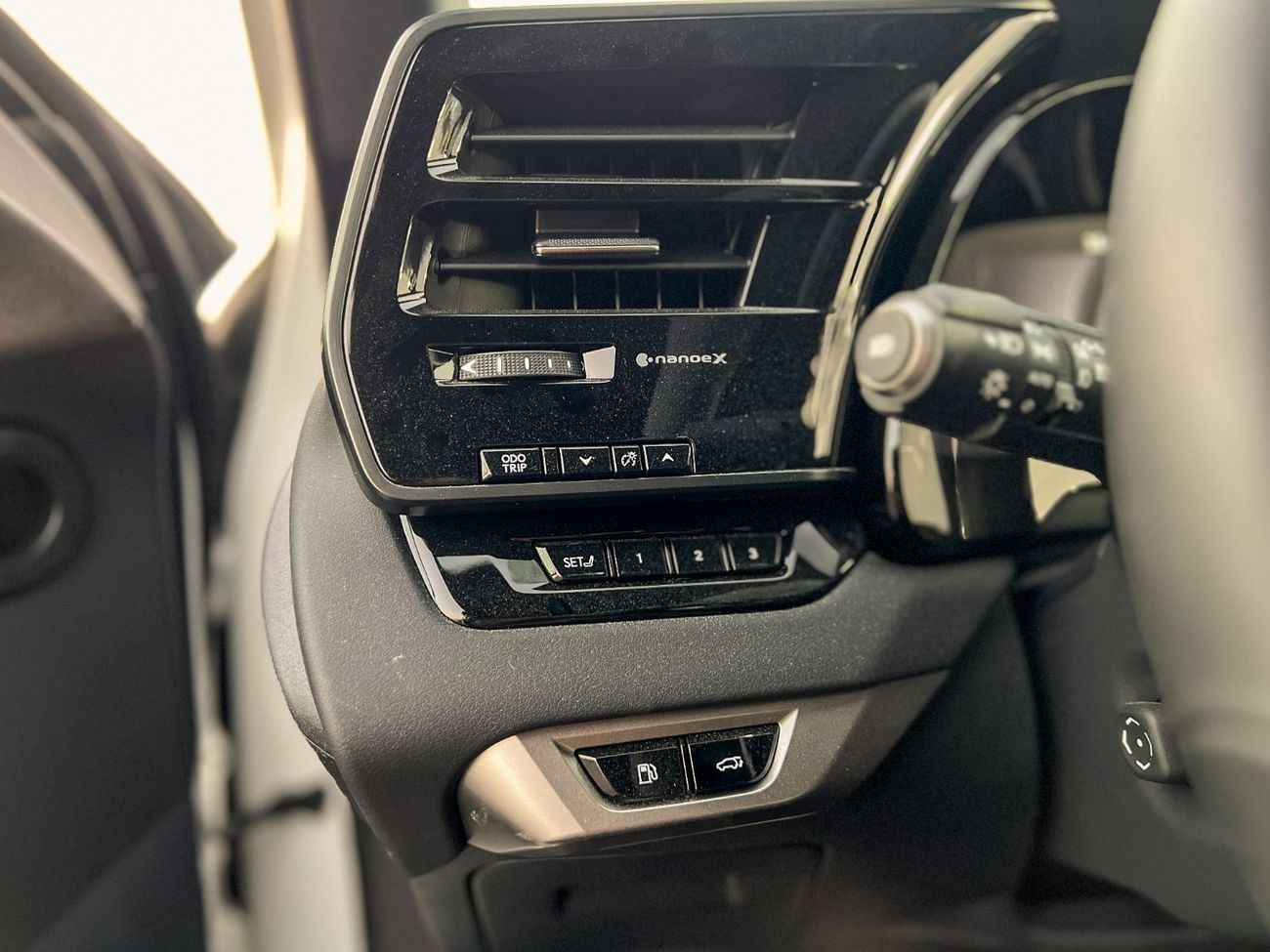 لكزس RX 350 EXPORT ONLY - RX350 2.4L V4