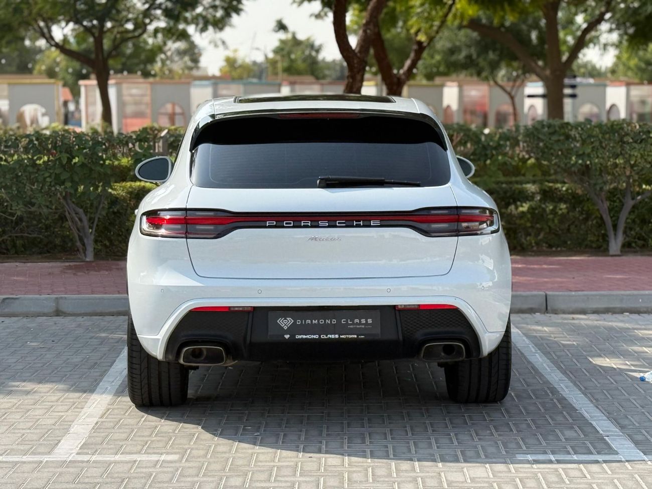 بورش ماكان T 2.0L Edition gcc under warranty