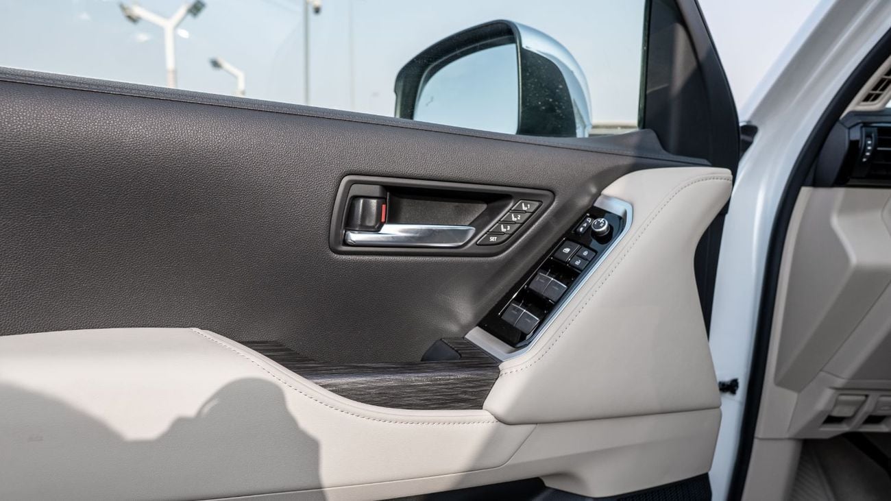 تويوتا لاند كروزر 2026 Toyota Land Cruiser 300 VXR 3.5L AT Hybrid (White-Beige)