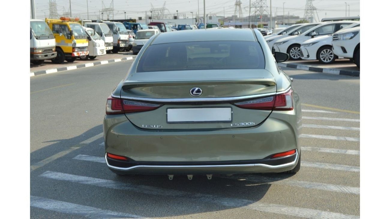 Lexus ES 300 Hybrid ES300H