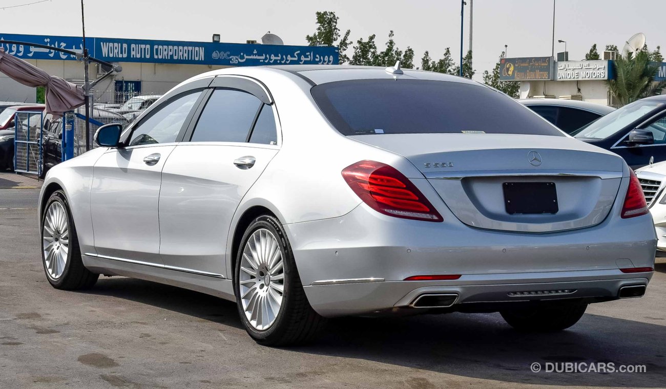 مرسيدس بنز S 550