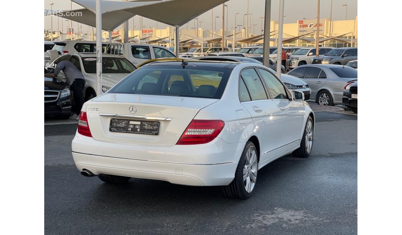 Mercedes-Benz C 200 Std Mercedes C200_Gcc_2013_Excellent_Condition _Full option