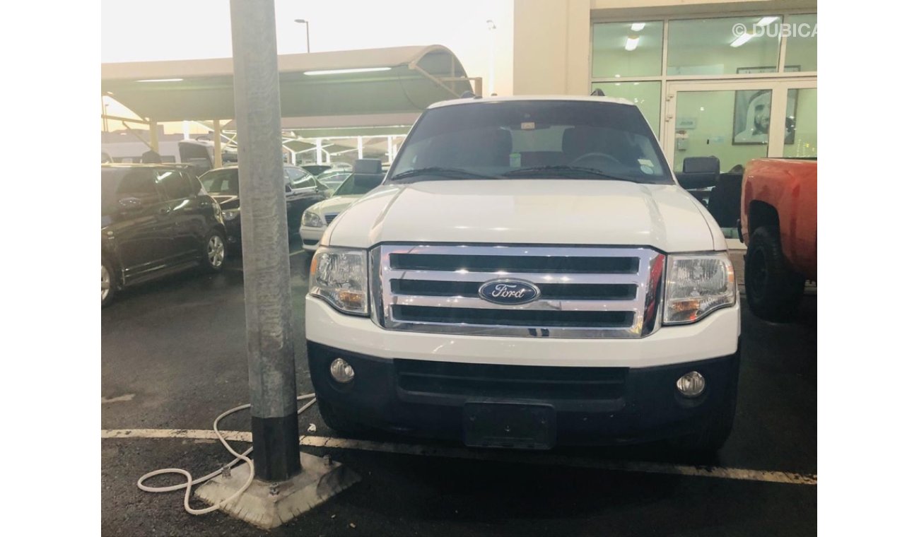 Ford Expedition Ford Expedition model 2013 Gcc car prefect condition full service full option low mileage