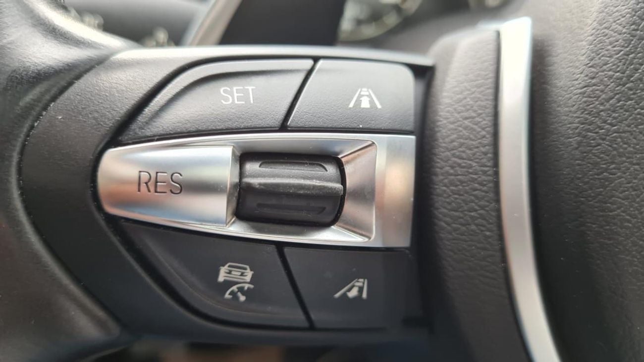 بي أم دبليو X4