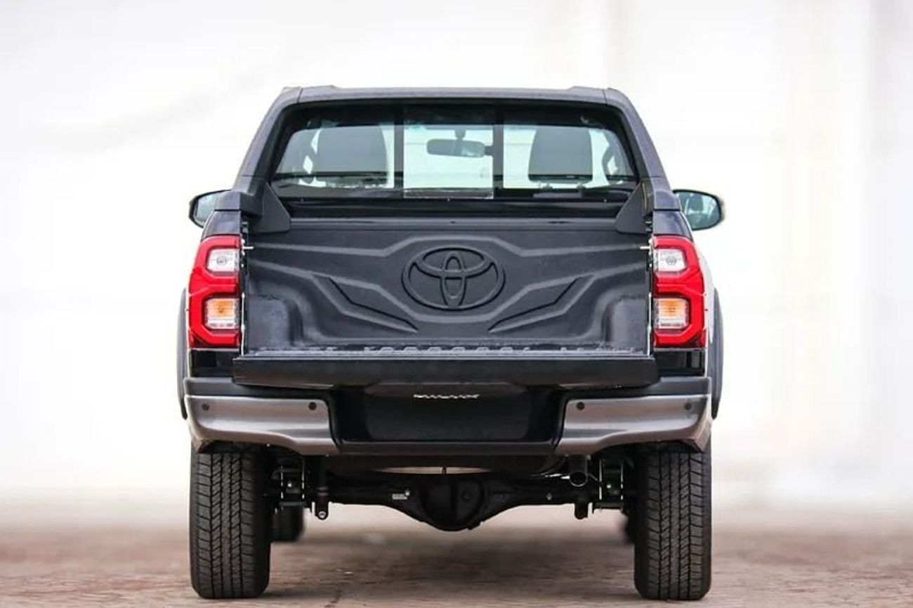 تويوتا هيلوكس 2025 Toyota Hilux Adventure (with Roll-Bar) 4.0L V6 Petrol A/T 4WD Export Only