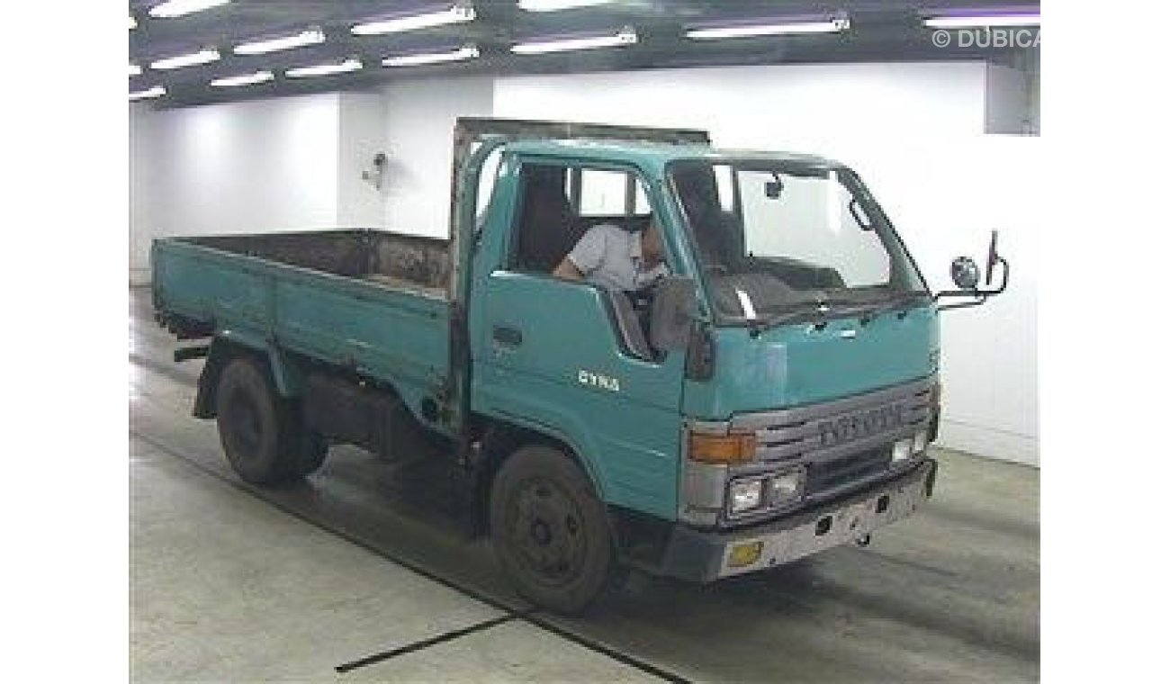 Toyota Dyna Used RHD 1991/2 Ton Pickup/BU67 2wd LOT # 569