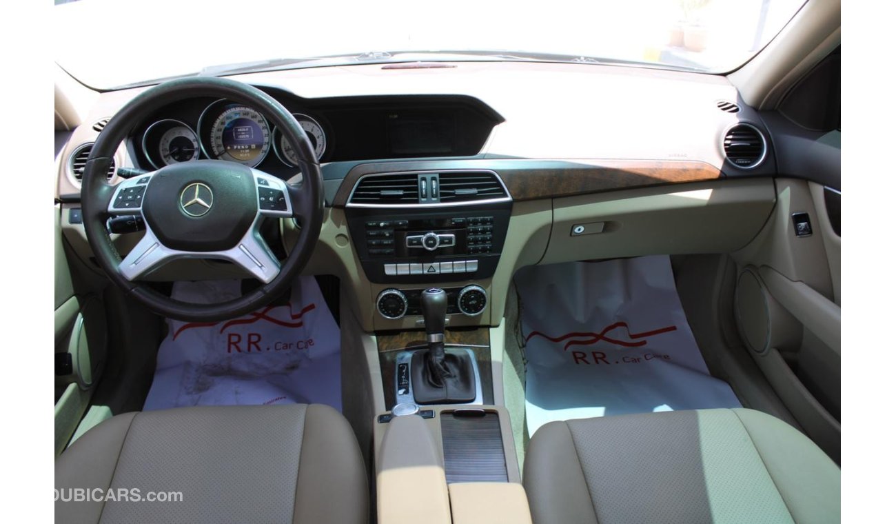 Mercedes-Benz C200 Marcedis C200 model 2012 GCC