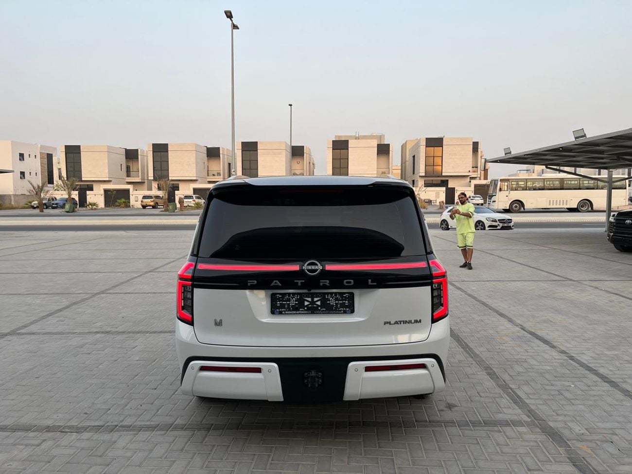 Nissan Patrol LE PLATINUM CITY TWIN-TURBO | CERTIFIED PRE-OWNED | AL MASOOD WARRANTY & SERVICE CONTRACT