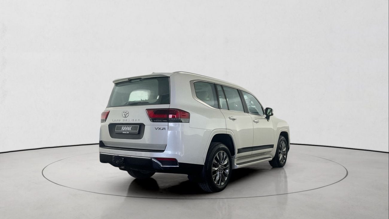 Toyota Land Cruiser VXR | upto AED 20,000 Ramadan Discount | Guaranteed Warranty | 0 Down Payment