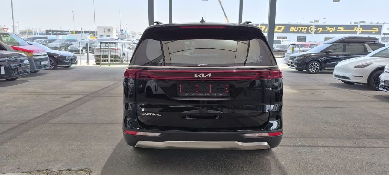 كيا كارنيفال kia carnival 2022 9 seater