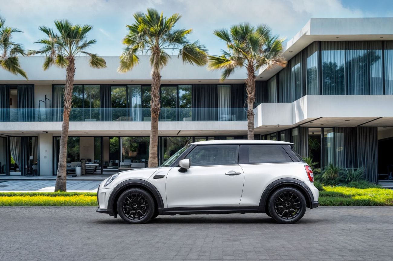 Mini Cooper Cooper | 1,763 P.M | 0% Downpayment | Agency Warranty