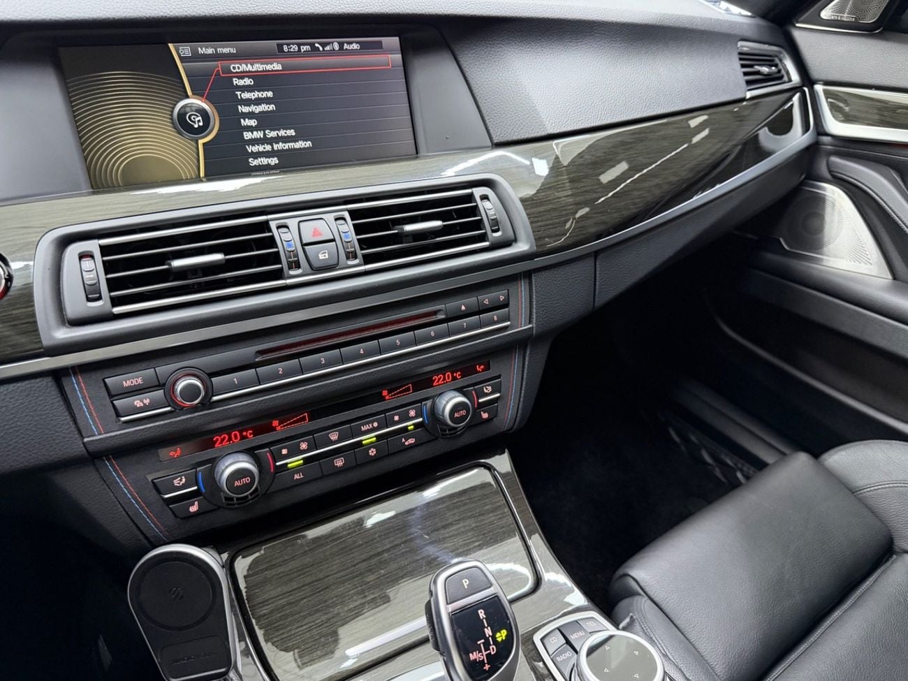 BMW M550i Original paint .. V8 .. Low Milegea .. Perfect Condition