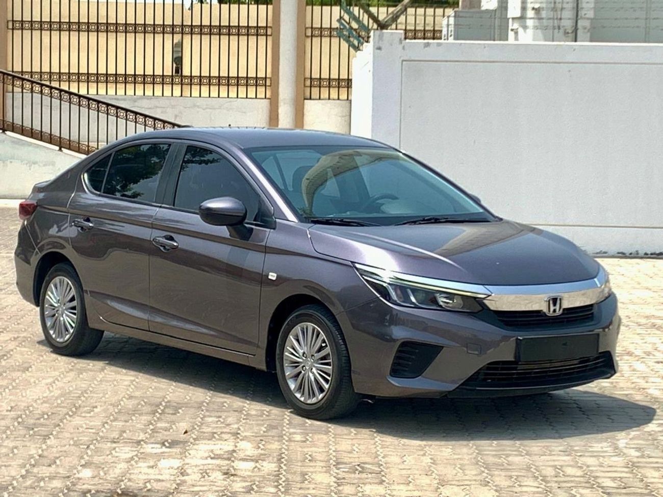 Honda City LX HONDA CITY 2021 (1.5 L) GCC SPACE