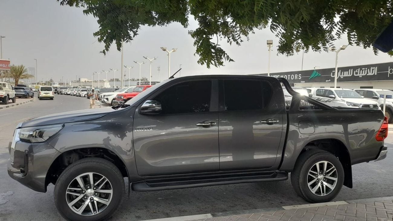 Toyota Hilux Right-Hand drive leather electric seats