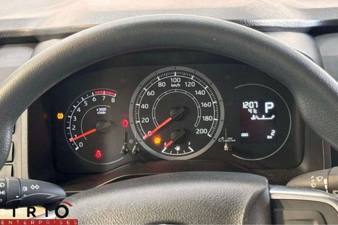 Toyota Hiace TOYOTA HIACE BLK BUMPER HIGH ROOF - 3.5L - PETROL - AT - 2026MY