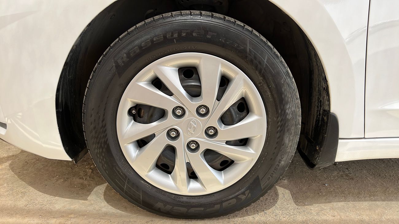 Hyundai Elantra 1600