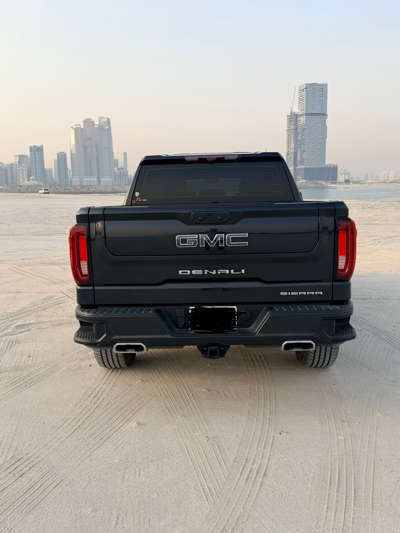 GMC Sierra