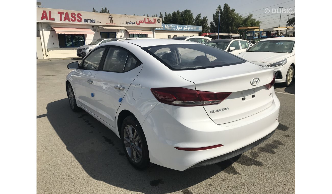 هيونداي إلانترا 2.0L مع فتحة